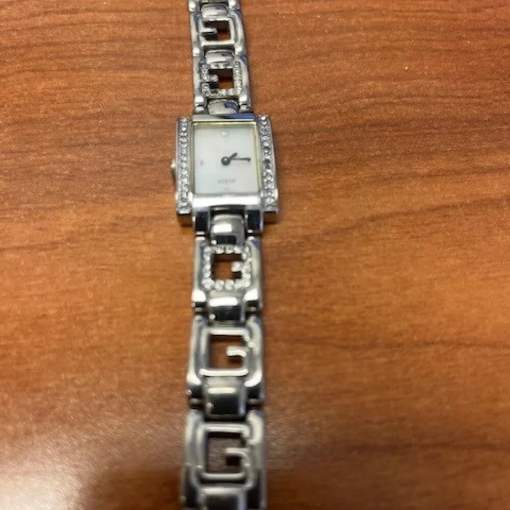 GUESS WATCH WOMEN'S - Picture 2 of 3